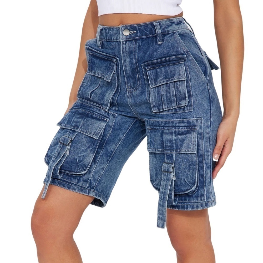 NWT Fashion Nova In My Own Lane Non Stretch Cargo Shorts-Denim